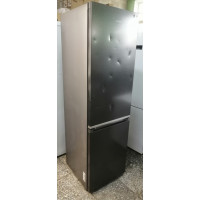 Холодильник Samsung RB41J7761B1