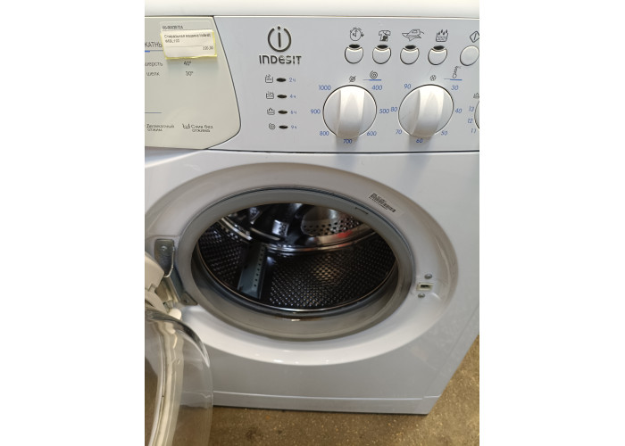 Стиральная машина Indesit WISL 103 Стиральная машина Indesit WISL 103